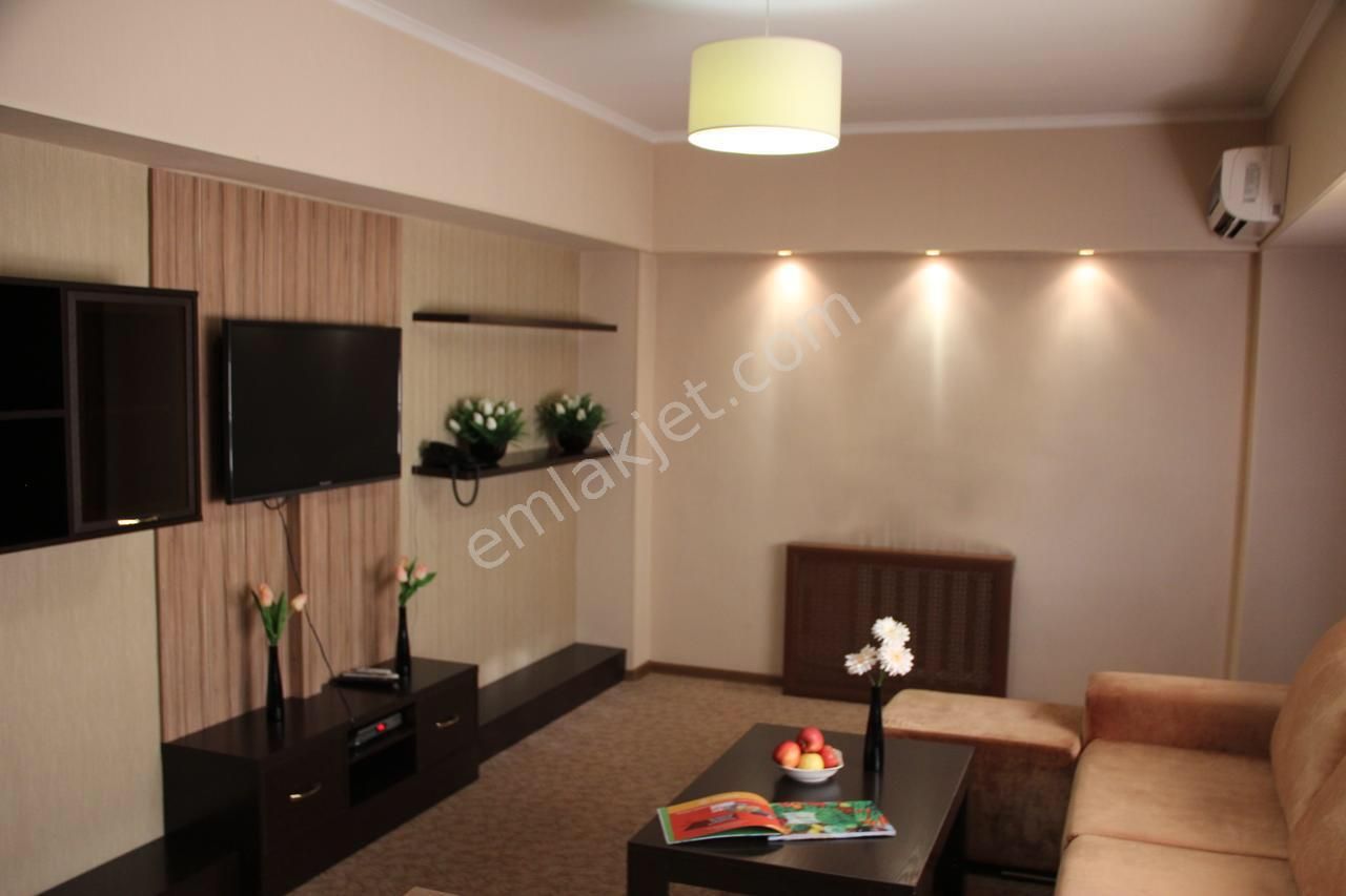 https://imaj.emlakjet.com//listing/10599729/D6BE70044D002FFCC9F698B95056BF2210599729.jpeg