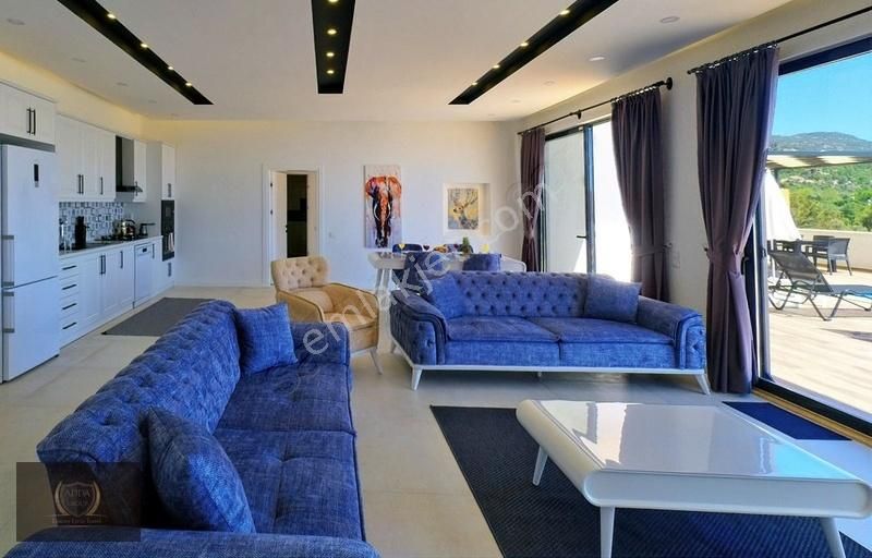 https://imaj.emlakjet.com//listing/10979249/8C64E4818C4BB2211AA675C8AC09C70410979249.jpg