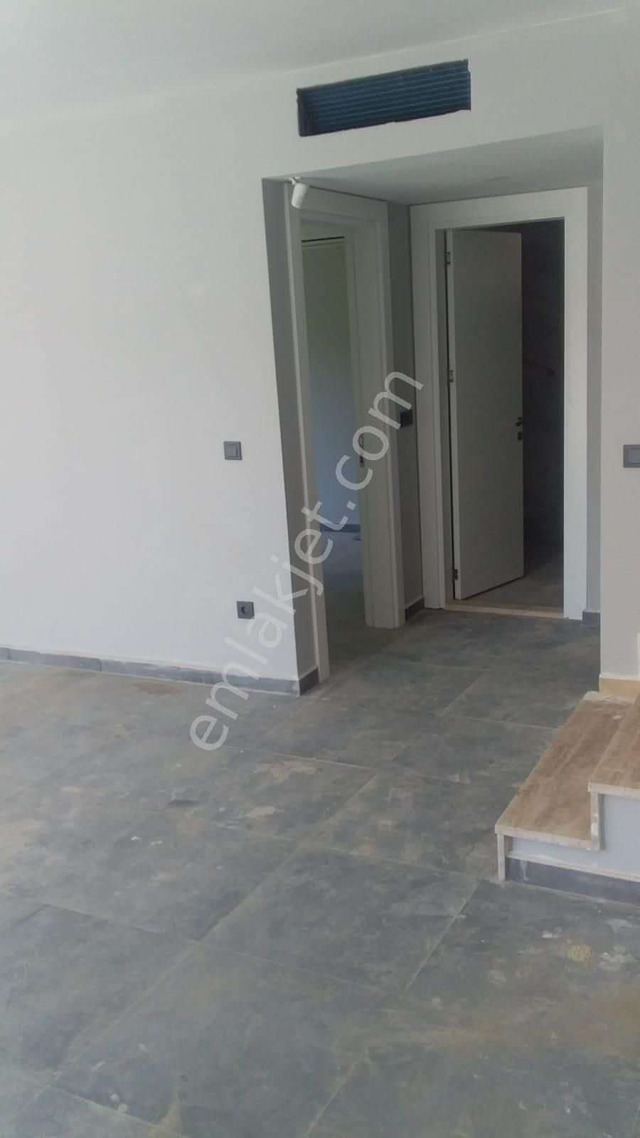 https://imaj.emlakjet.com//listing/11443470/10D3C42A94523C2C08B517BF77A6FA6211443470.jpg