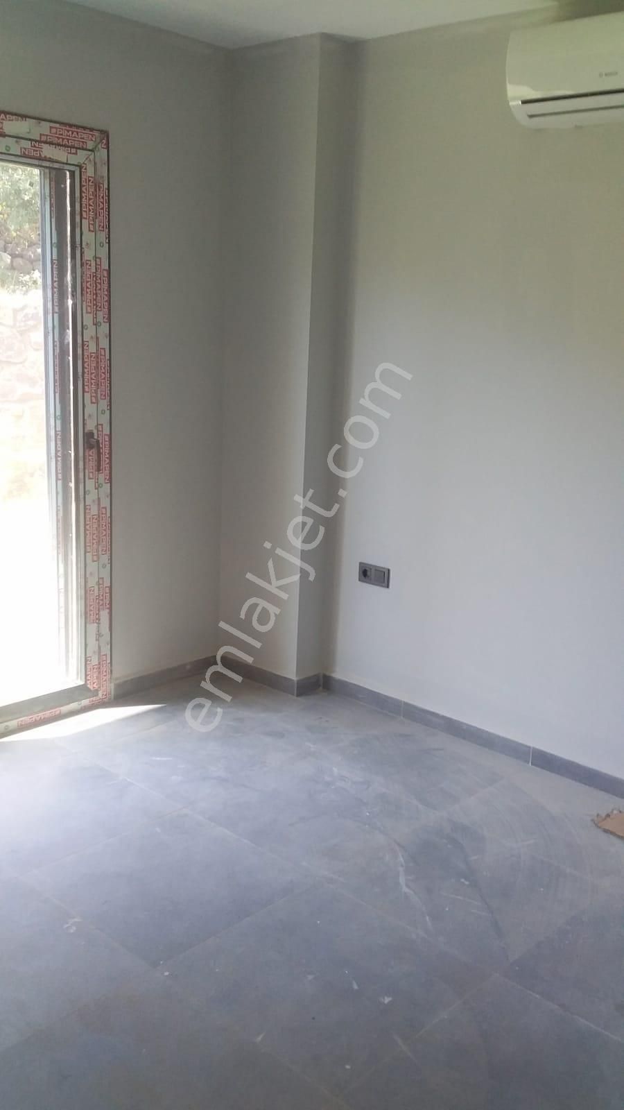 https://imaj.emlakjet.com//listing/11443470/7CC3FFE1EB80493EBA7CFEE1938352AF11443470.jpg