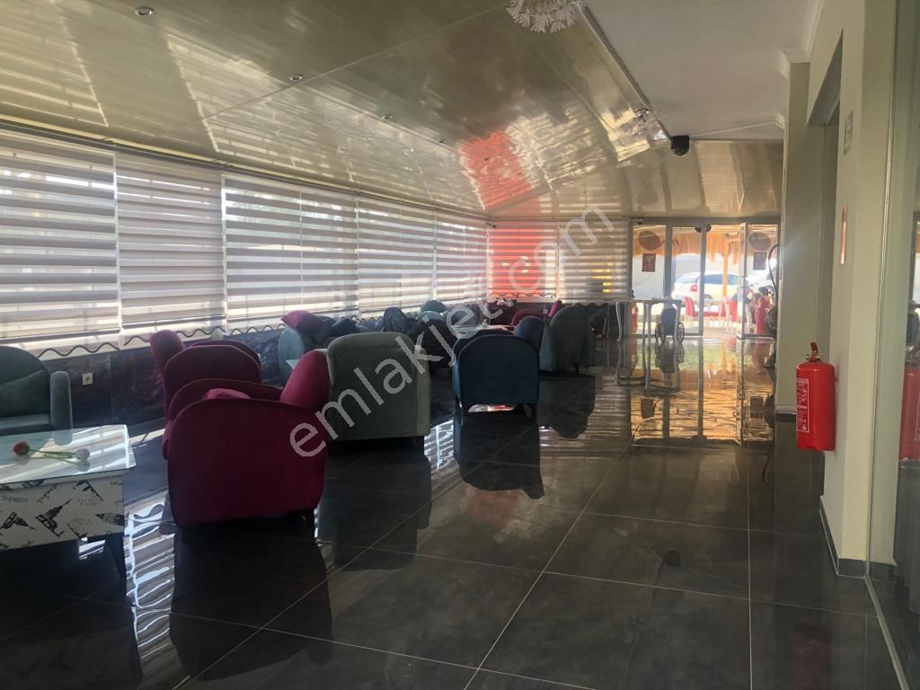 https://imaj.emlakjet.com//listing/11758096/FE5DF232CAFA4C4E0F1A0294418E566011758096.jpg