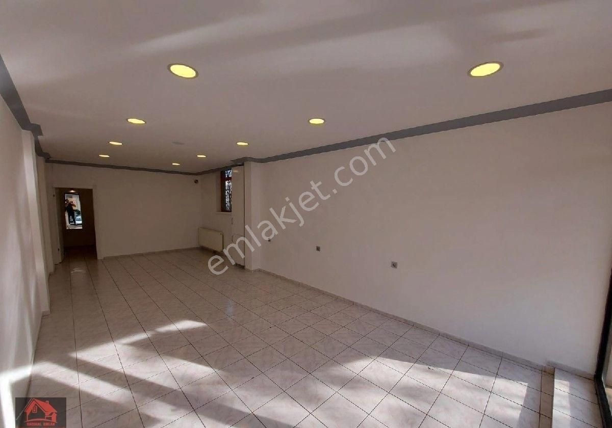 https://imaj.emlakjet.com//listing/12372770/5ADD114A9C9A6D488403E6B454F00DE412372770.jpg