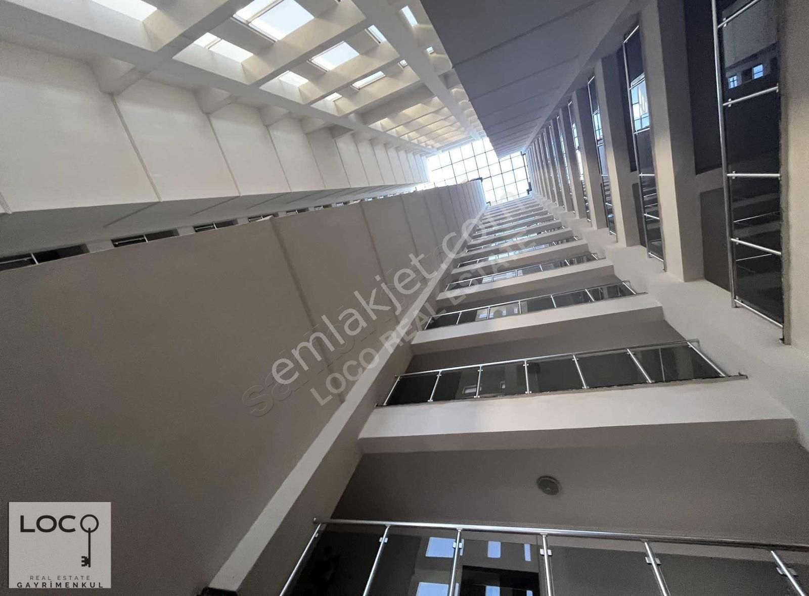https://imaj.emlakjet.com//listing/12588409/E349259540E57DF9A14E544CC6B883E212588409.jpg