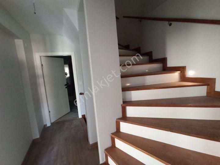 https://imaj.emlakjet.com//listing/12622146/28F9F8F96918D423928383B6078DB04912622146.jpeg