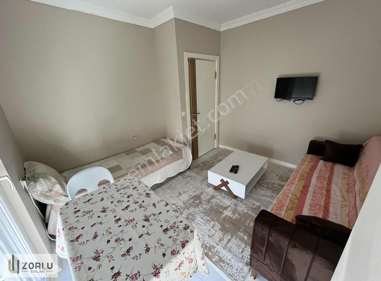 https://imaj.emlakjet.com//listing/12864659/0A554A352FD77AAD00F2EB6E7559C7DF12864659.jpg