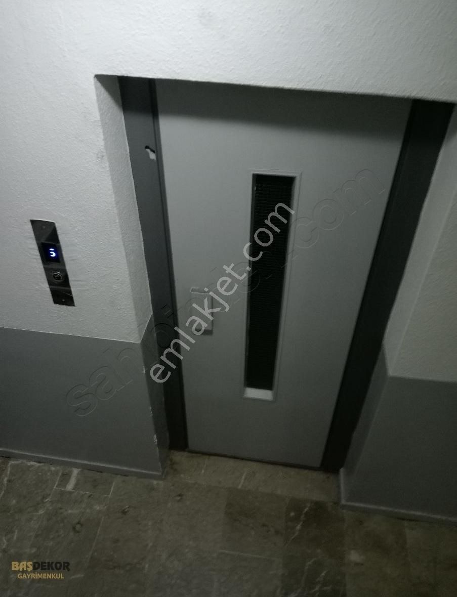 https://imaj.emlakjet.com//listing/12866857/29DA11F9F885C7C59A5D218D9E15C5C912866857.jpg