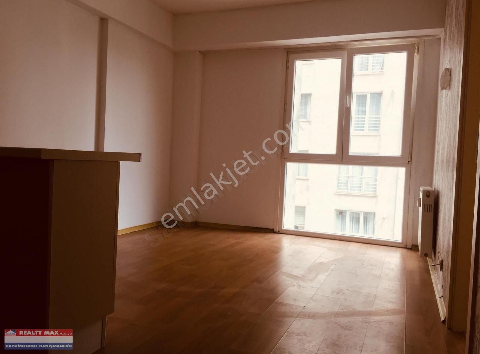 https://imaj.emlakjet.com//listing/12869955/813EC960B95D8D38A6BF64484699F39E12869955.jpg