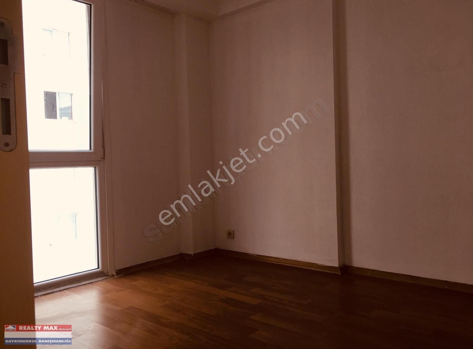 https://imaj.emlakjet.com//listing/12869955/94AA4048735A5BE3CB7DA8840C77C02D12869955.jpg