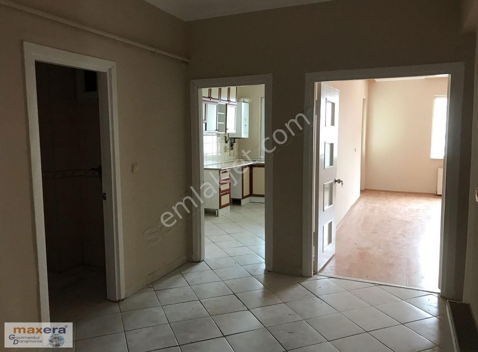 https://imaj.emlakjet.com//listing/12870461/406BFD2464F8BD8280B4B660A8F5CBA012870461.jpg