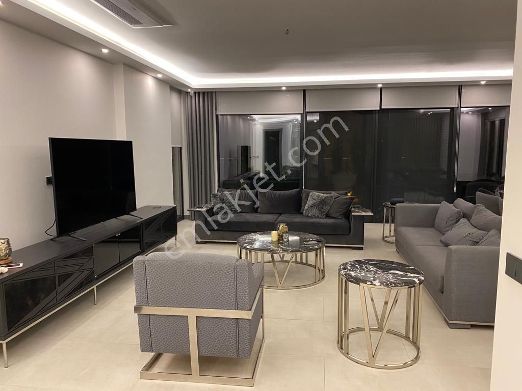 https://imaj.emlakjet.com//listing/12900592/30998C7A712830A8FD1AEA9B1BE133D812900592.jpg