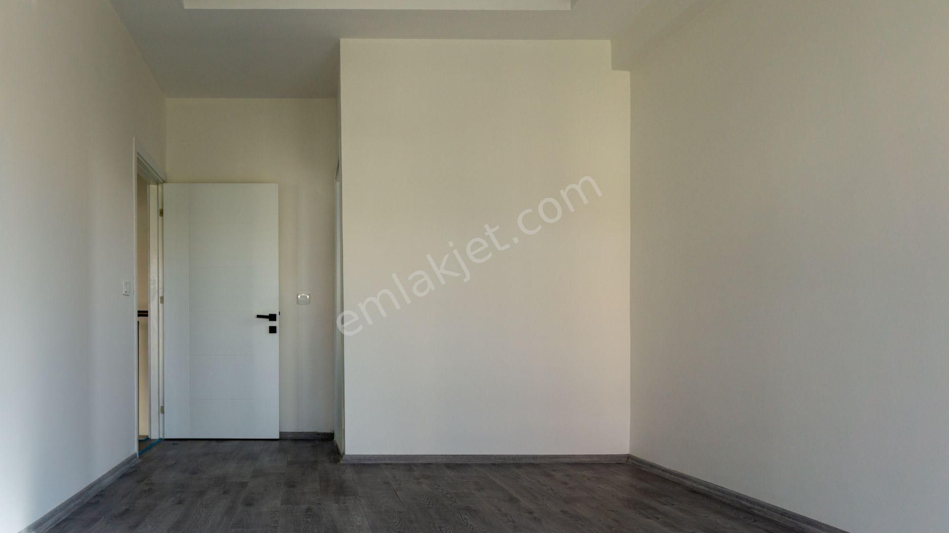 https://imaj.emlakjet.com//listing/12901362/EDAB7BA7E203CD7576D1200465194EA812901362.jpg
