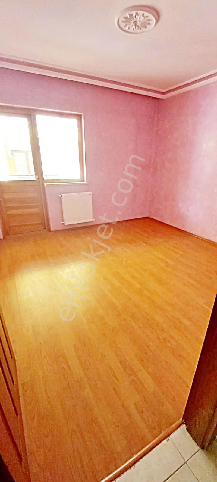 https://imaj.emlakjet.com//listing/12911097/364B24386E837F144FFF01CA8F0ED3C012911097.jpg