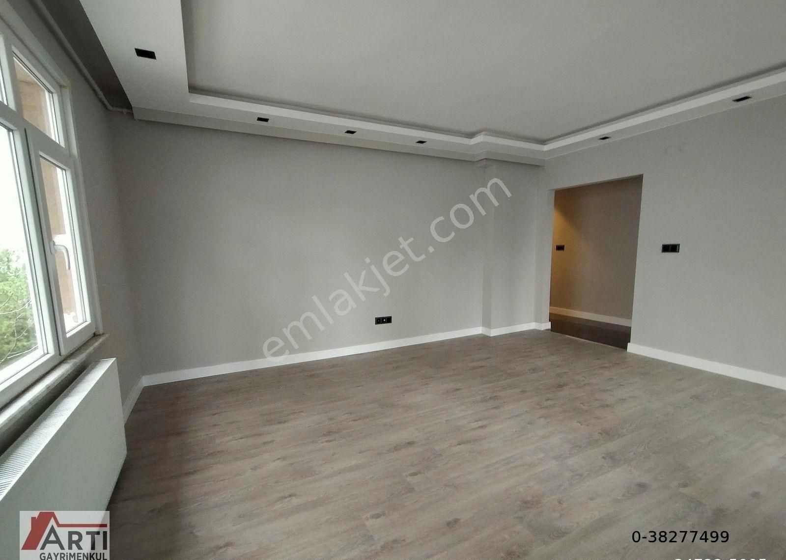 https://imaj.emlakjet.com//listing/12917791/C6EBBF8ACCE93433724FD793302EF51112917791.jpg