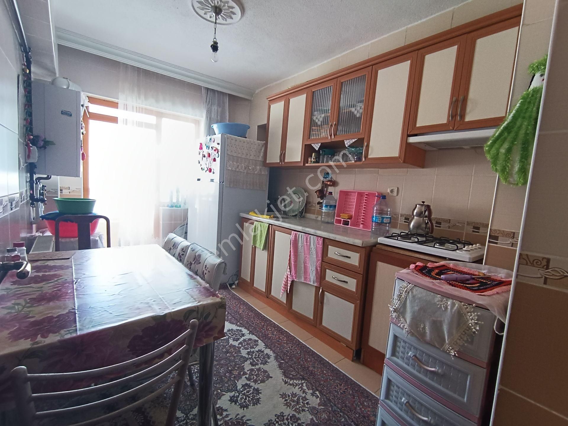 https://imaj.emlakjet.com//listing/13206476/BD3474B8BE30DB3529500B73524469AB13206476.jpg