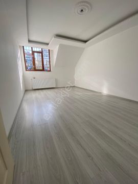 Net Yapi Gayri̇menkul İstanbul Sultangazi Yunus Emre Mahallesi 2+1 Oda Kiralık Daire 10,500 TL #13608216