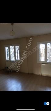 Peli̇n Bi̇lgi̇li̇ Gayri̇menkul Danişmanliği İzmir Bornova Kızılay Mahallesi 3+1 Oda Kiralık Daire 12,000 TL #13730984