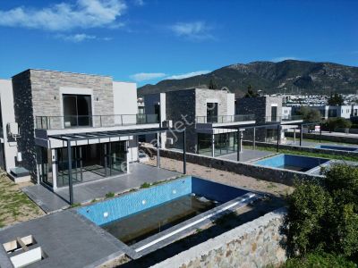 Konut-Villa