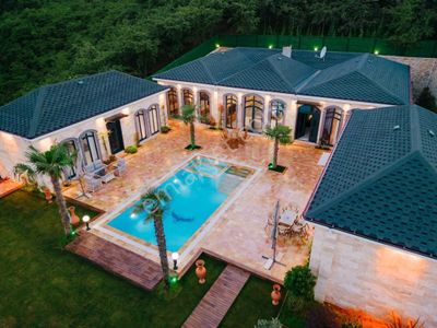 Konut-Villa