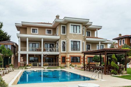 Konut-Villa