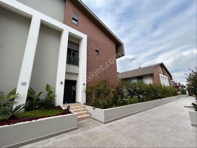 Konut-Villa