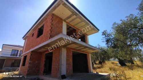 Konut-Villa
