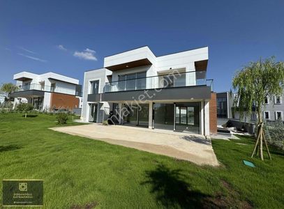 Konut-Villa