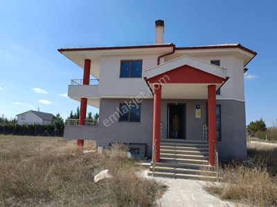 Konut-Villa