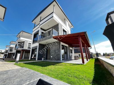 Konut-Villa
