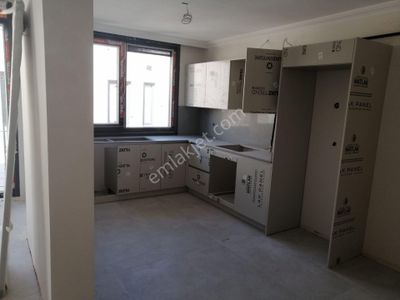 İşyeri-Apartman Dairesi