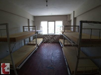 İşyeri-Apartman Dairesi