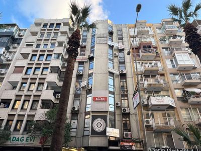 İşyeri-Apartman Dairesi