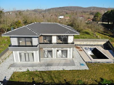 Konut-Villa