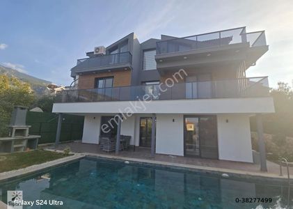 Konut-Villa