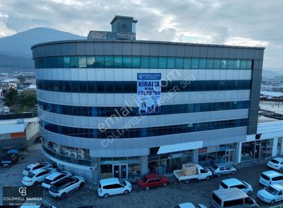 İşyeri-Plaza Katı