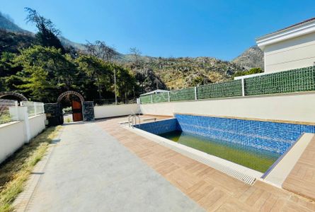Konut-Villa