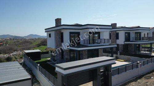 Konut-Villa