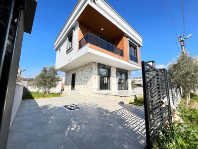 Konut-Villa