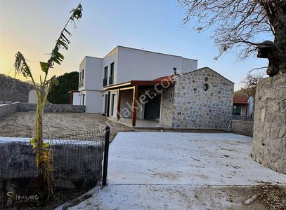 Konut-Villa