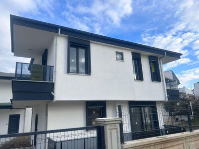 Konut-Villa