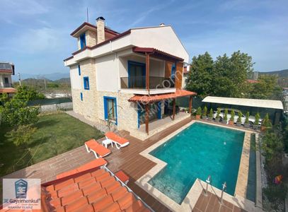 Konut-Villa
