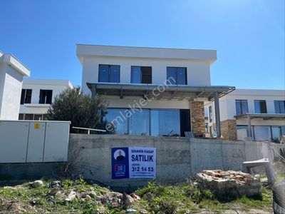 Konut-Villa