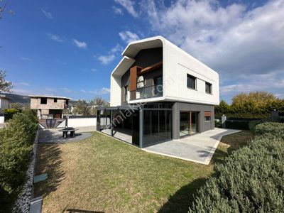 Konut-Villa
