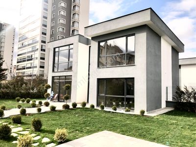 Konut-Villa