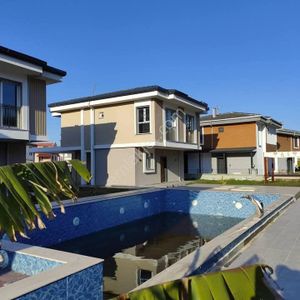 Konut-Villa