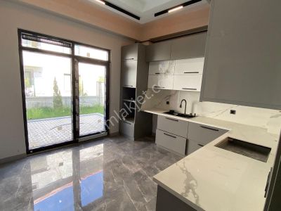 Konut-Villa