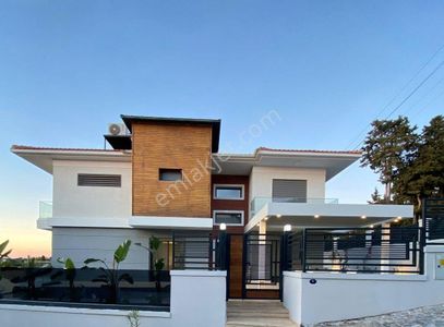 Konut-Villa