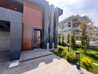 Konut-Villa