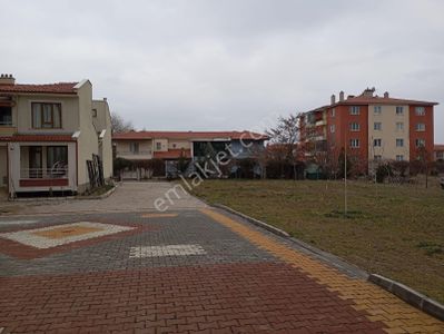 Turistik Tesis-Kaplıca Tesisi