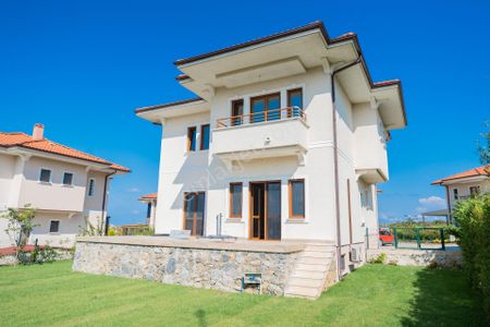 Konut-Villa