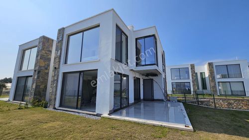 Konut-Villa